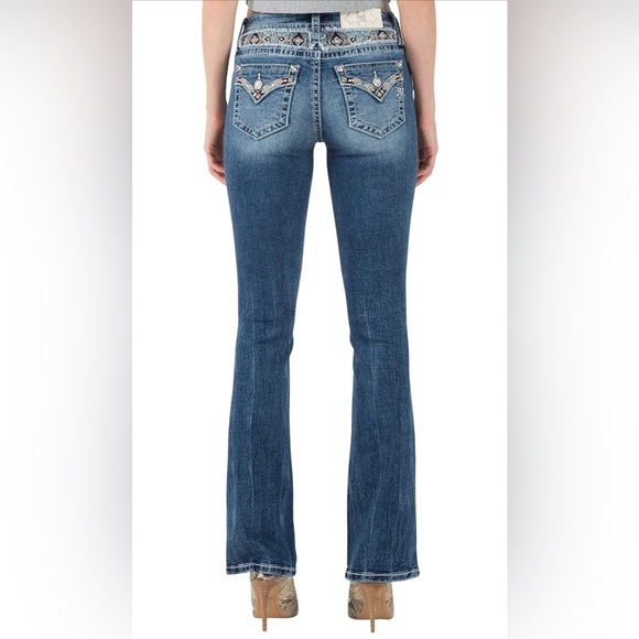 29/34 Miss Me Women's Mid Rise Aztec Stitch Bootcut Jeans with Faux Flap Pockets - Picture 5 of 9